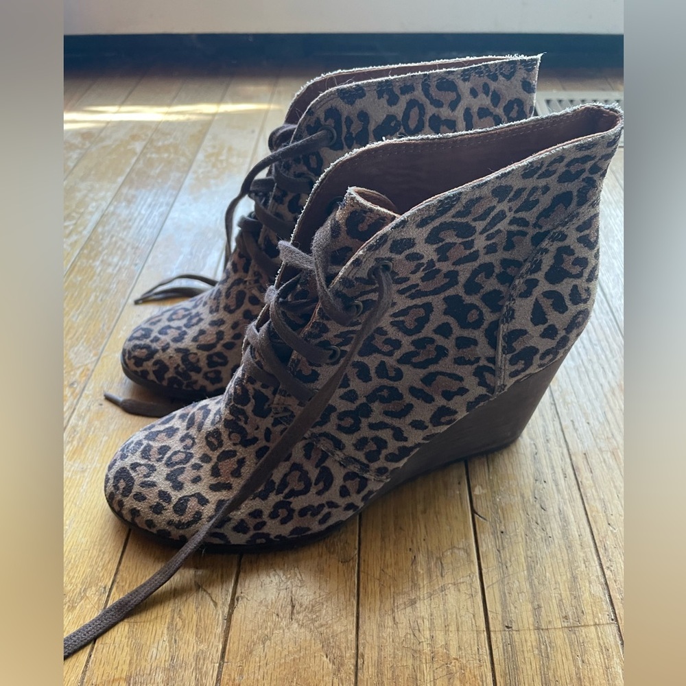 Lucky Brand boots
